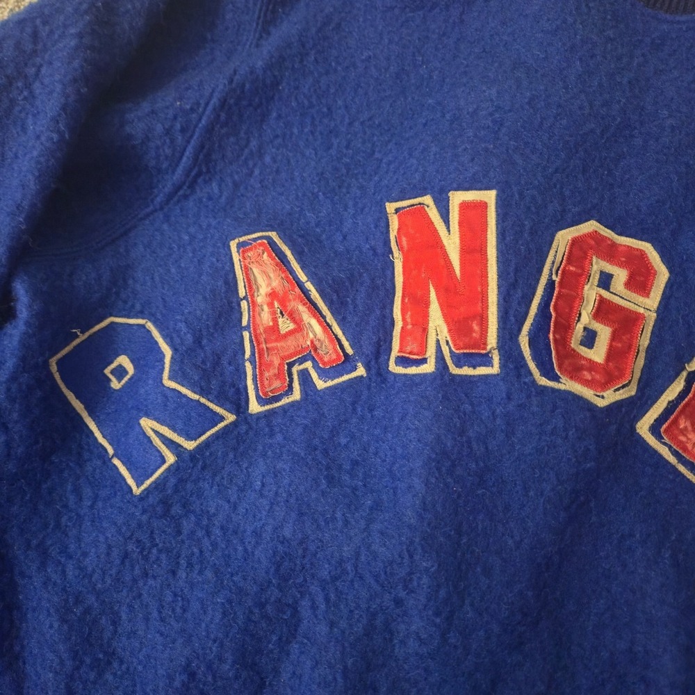 VTG 1970s New York Rangers NHL Varsity Jacket Spell Out Logo Distressed Size S - Picture 2 of 4